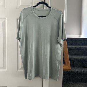 Lululemon metal vent tech tee